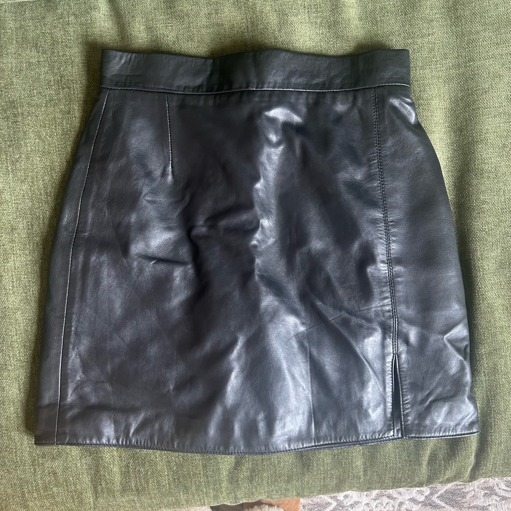 BB Dakota Black Mini Pencil Skirt